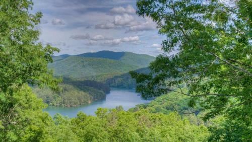 Blue Chase Lodge By Escape To Blue Ridge