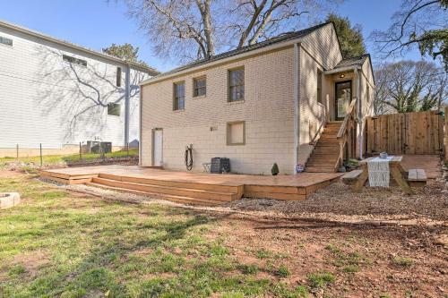 Updated Cottage Outside Of Atl With Fire Pit!