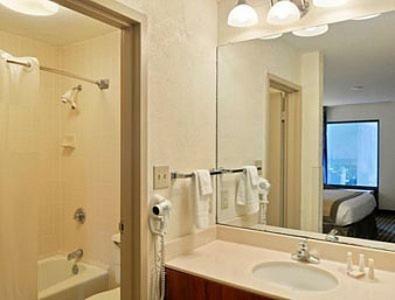 Motel Baymont By Wyndham Macon I-75