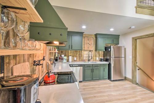 Creekside Craftsman Retreat In North Ga Mountains!