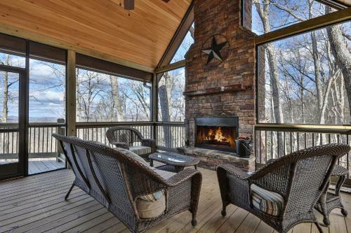 Bella Vista - Beautiful View In The Blue Ridge Mountains