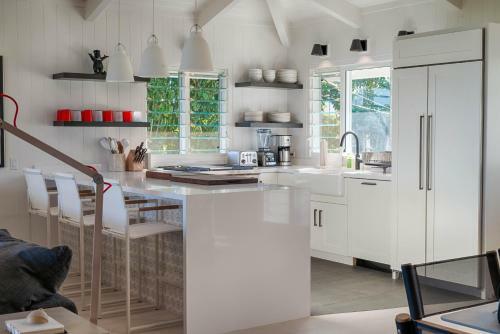 Hanalei Beach House Estate Home