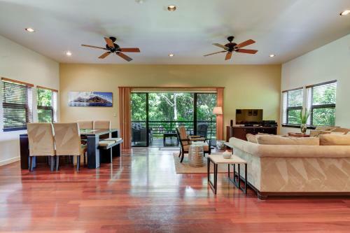 Aina Kai Home
