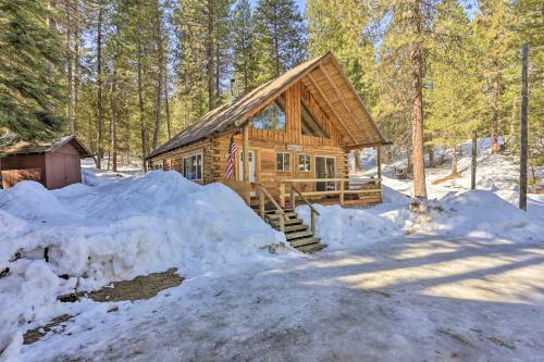 Peaceful Garden Valley Cabin With Private Deck!