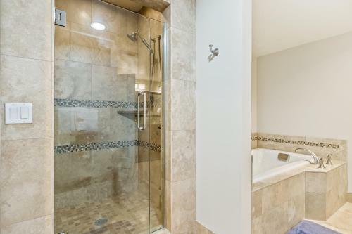 Exclusive Seasons At Sandpoint Townhome