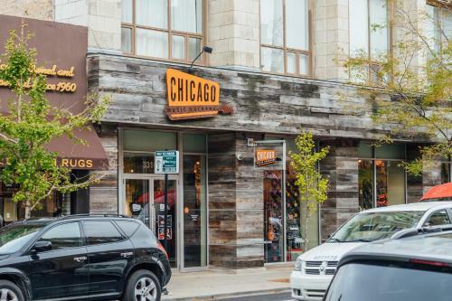 Apartamento 1br Apt Full Kitchen Popular Spot In Chicago