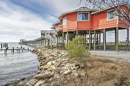 Waterfront Home With Dock - 31 Mi To Downtown Nola!