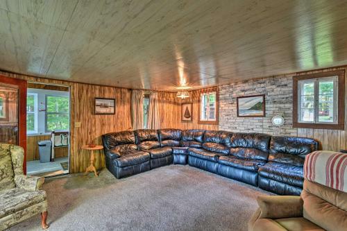 Life On The Lake With Private Dock And Fire Pit!