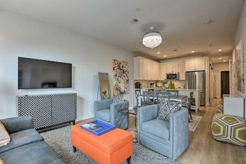 Apartamento Chic Condo With Balcony 1mi To Annapolis Harbor