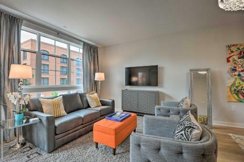 Apartamento Chic Condo With Balcony 1mi To Annapolis Harbor