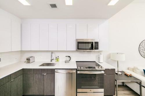 Apartamento 2br Elegant Luxury Suite With Gym & Pool By Envitae