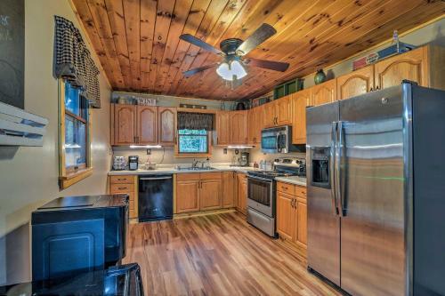 Deep Creek Cabin With 2 Acres, 8mi To Wisp Ski Resort