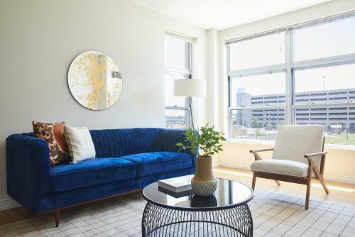 Evonify Corporate - South End Luxury Apartments