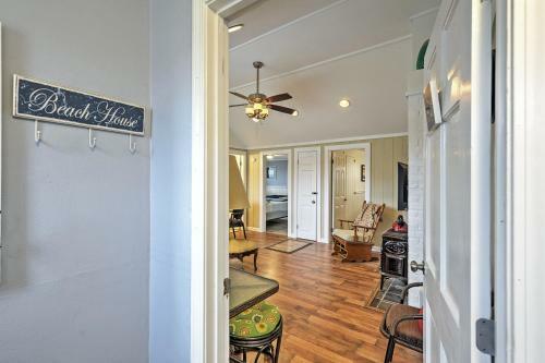 Apartamento Cape Cod Condo With Yard 300 Ft To Craigville Beach!