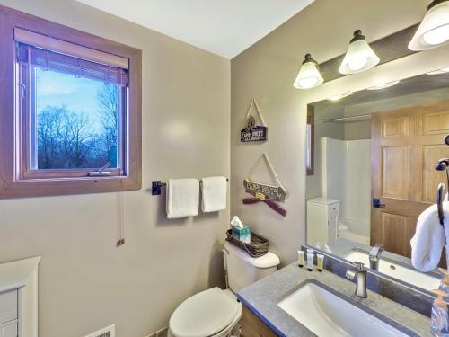 832 Mountain Cabin