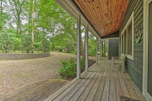 Family Retreat Fire Pit, Bbq, Walk To Beach!