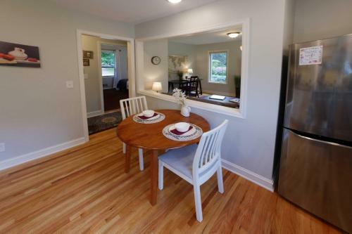 Apartamento Remodeled Apt - 8 Mi To Downtown Minneapolis!