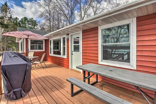 Brainerd Lakes Cabin On 2-acres With Dock And Fire Pit
