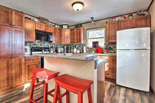 Brainerd Lakes Cabin On 2-acres With Dock And Fire Pit