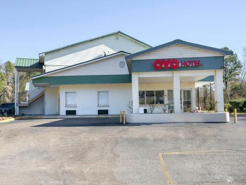 Oyo Hotel Jackson South I-55