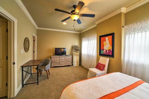 Bright Oxford Townhouse With Pool Access And Patio!