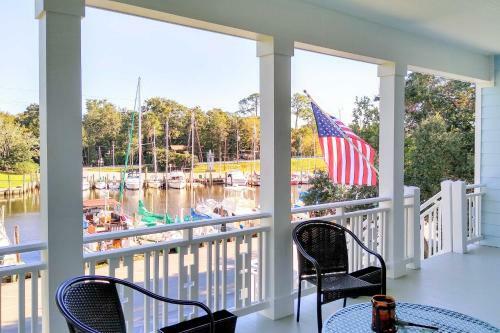 Apartamento Harbor Oaks Haven Walk To Front Beach And Downtown!