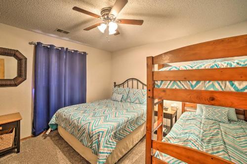 Apartamento Condo With Community Pool, 2mi To Silver Dollar City!