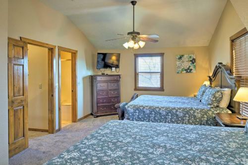 Updated Branson Home, 5 Min To Silver Dollar City!
