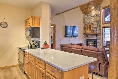 Updated Branson Home, 5 Min To Silver Dollar City!