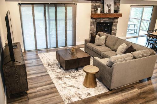Hotel Reunion Lodges At Thousand Hills