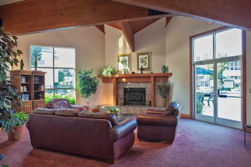 Modern Condo Right By Entertainment District 1br Standard