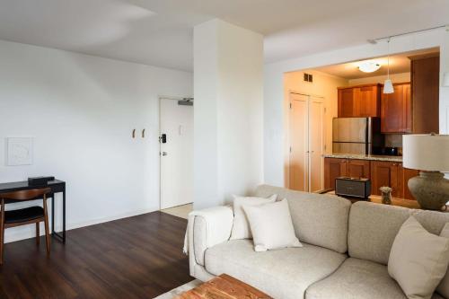 Apartamento Warm Cwe 1br With Forest View By Zencity