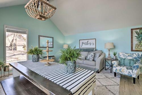 Peaceful Osage Beach Escape With Resort Perks!