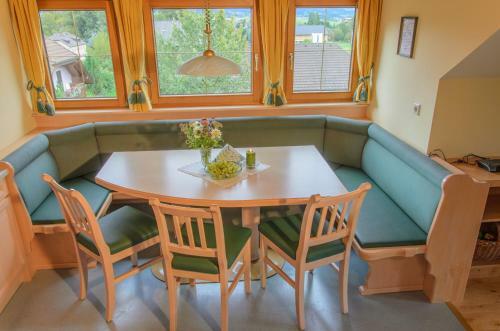 Apartamento Ferienwohnungen Holzer