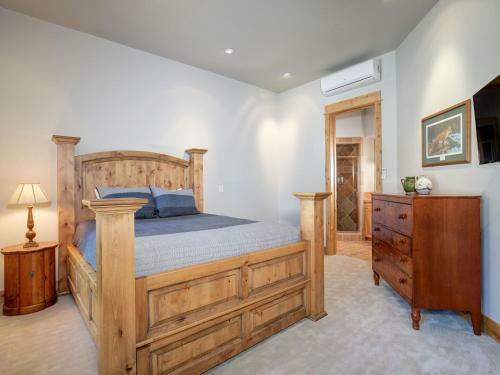 Moonlight Penthouse By Big Sky Vacation Rentals