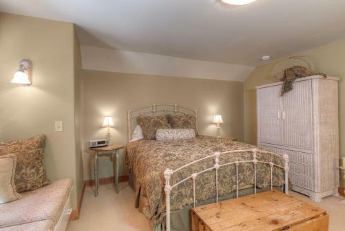 Leaf Lodge By Big Sky Vacation Rentals