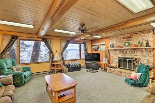 Flathead Lake House With Private Beach And Boat Dock!