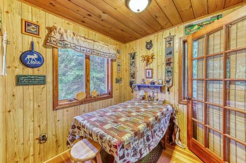 Four Seasons Lodge