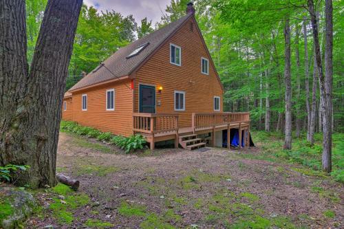 Cozy White Mountain Home - 5 Mins To Attitash Mtn!