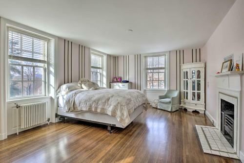 Grand Estate With Courtyard - 2 Mi To Downtown!