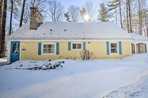 North Conway Home With Sunroom-near Saco River!