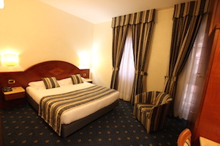Hotel Baviera Mokinba