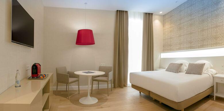 Hotel Meli� Plaza Valencia