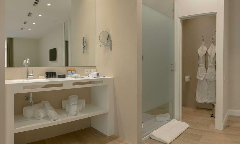 Hotel Meli� Plaza Valencia