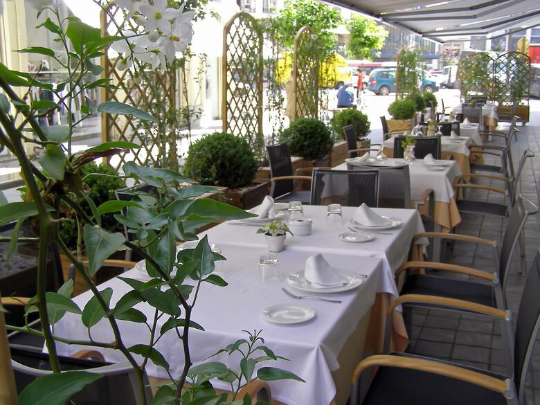 Hotel Meli� Plaza Valencia