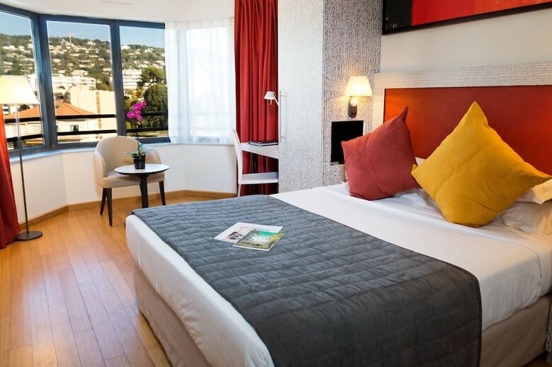 Hotel Eden