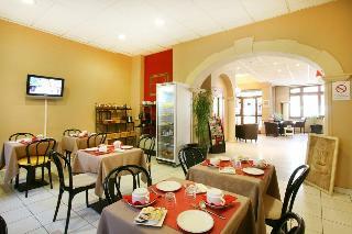 Hotel Lutetia(.)