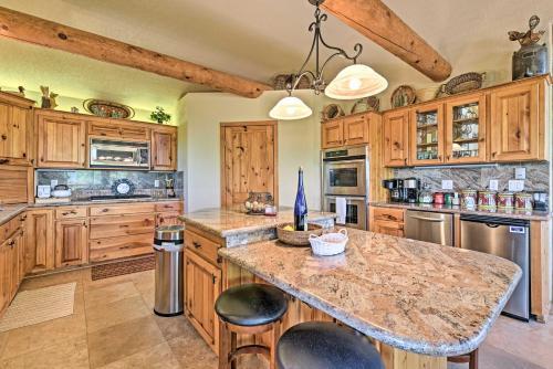 Spacious Angel Fire Retreat With Deck And Mtn Views