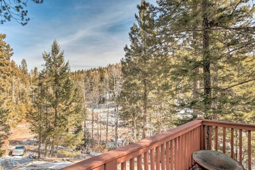 Rustic Cloudcroft Cabin With Deck-near Skiing And Fishing!