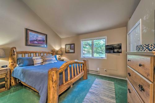 Cloudcroft Townhome With Deck, 1 Mi To Burro Ave
